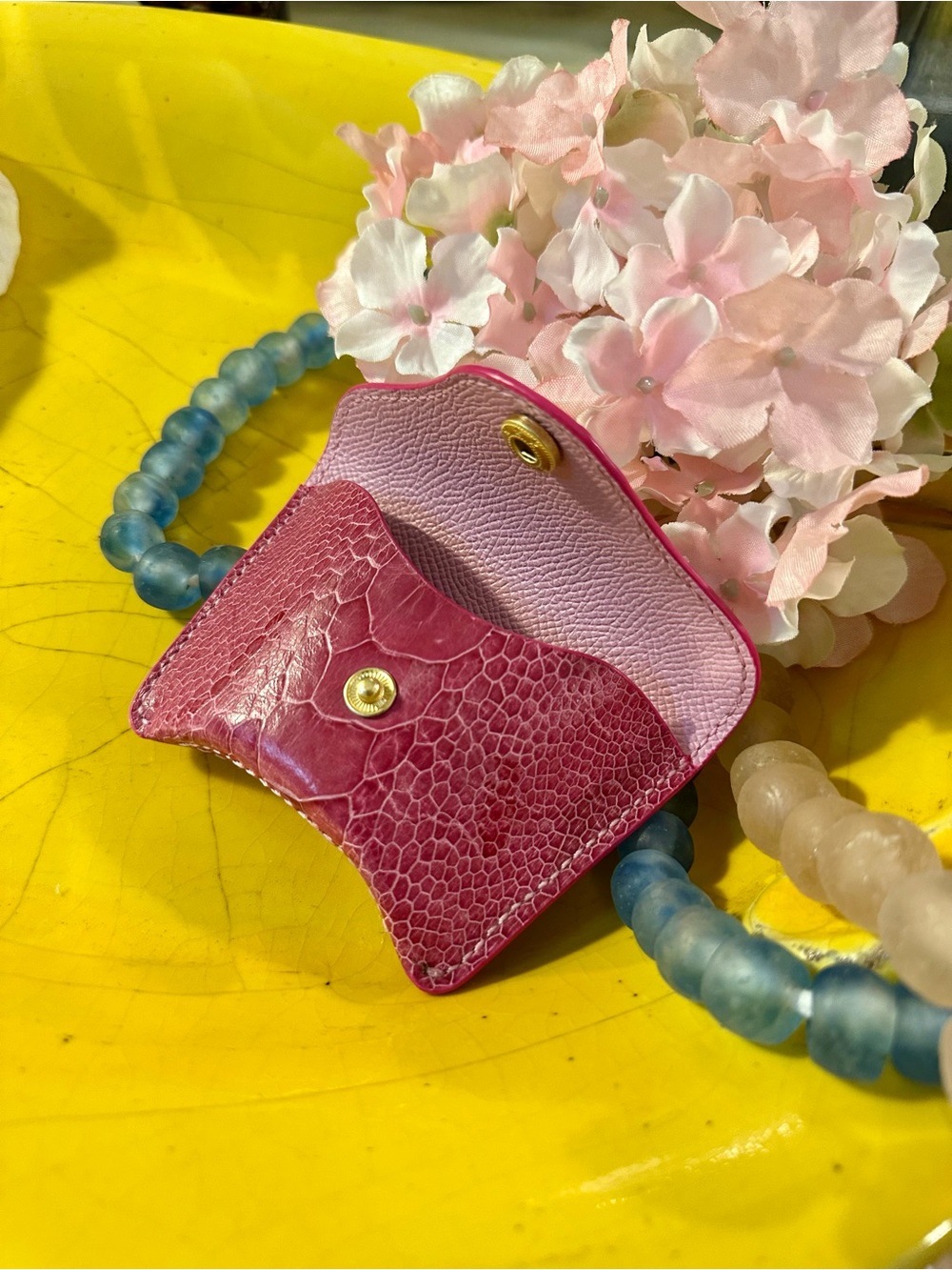 Exotic Ostrich Skin Card Holder - Picture 4 of 6